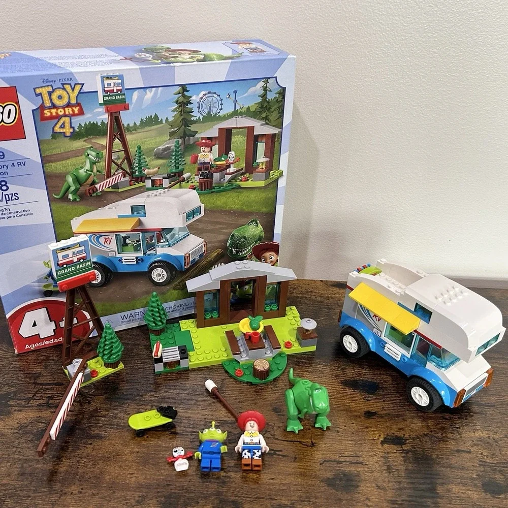 Lego Toy Story 4 (10769) RV VACATION Set RETIRED- Complete